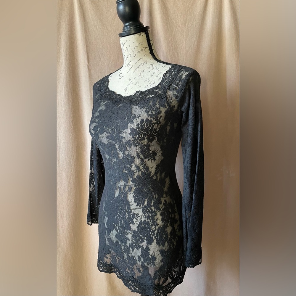 Victoria’s Secret Black Lace Long Sleeve Top